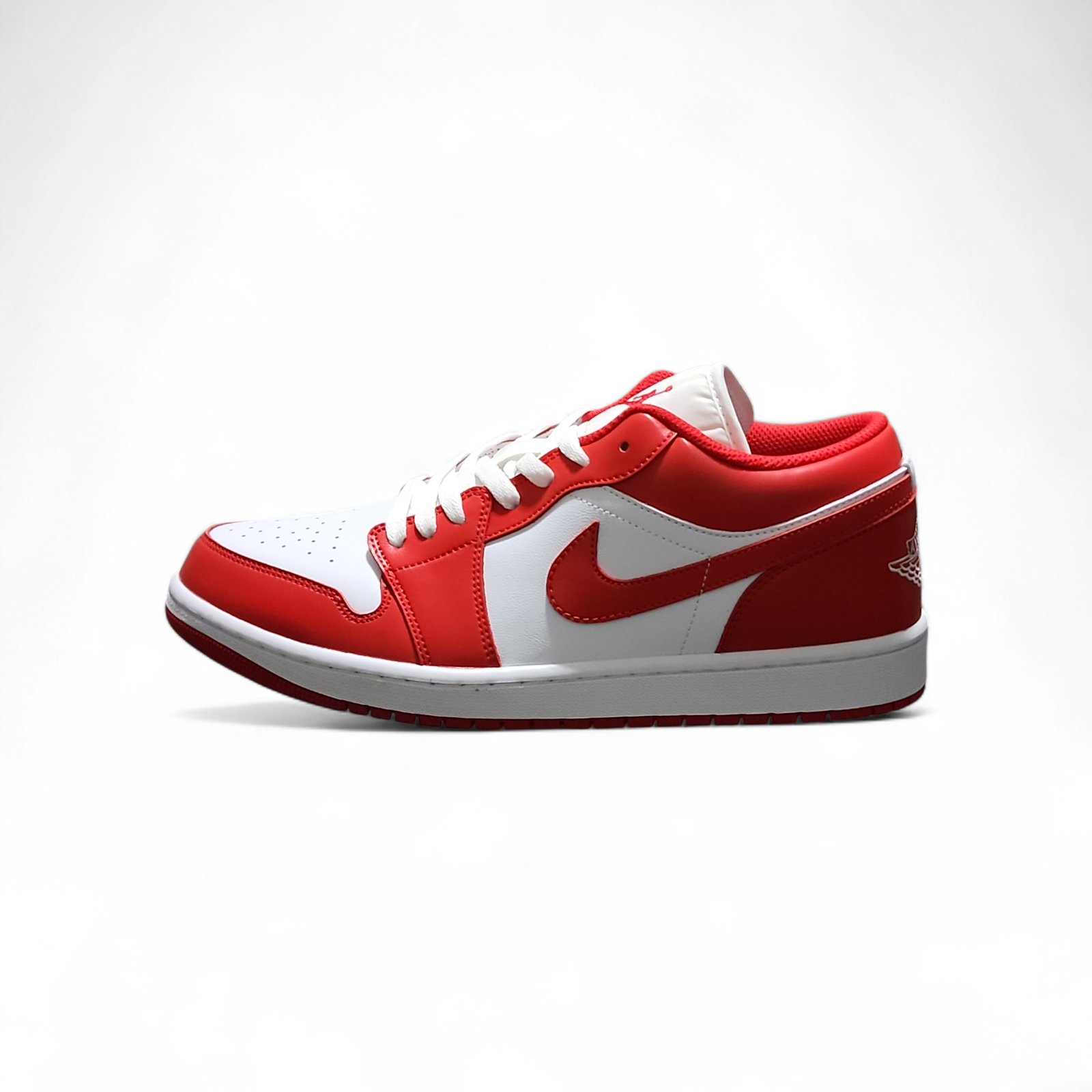 Air Jordan 1 Low Red / White