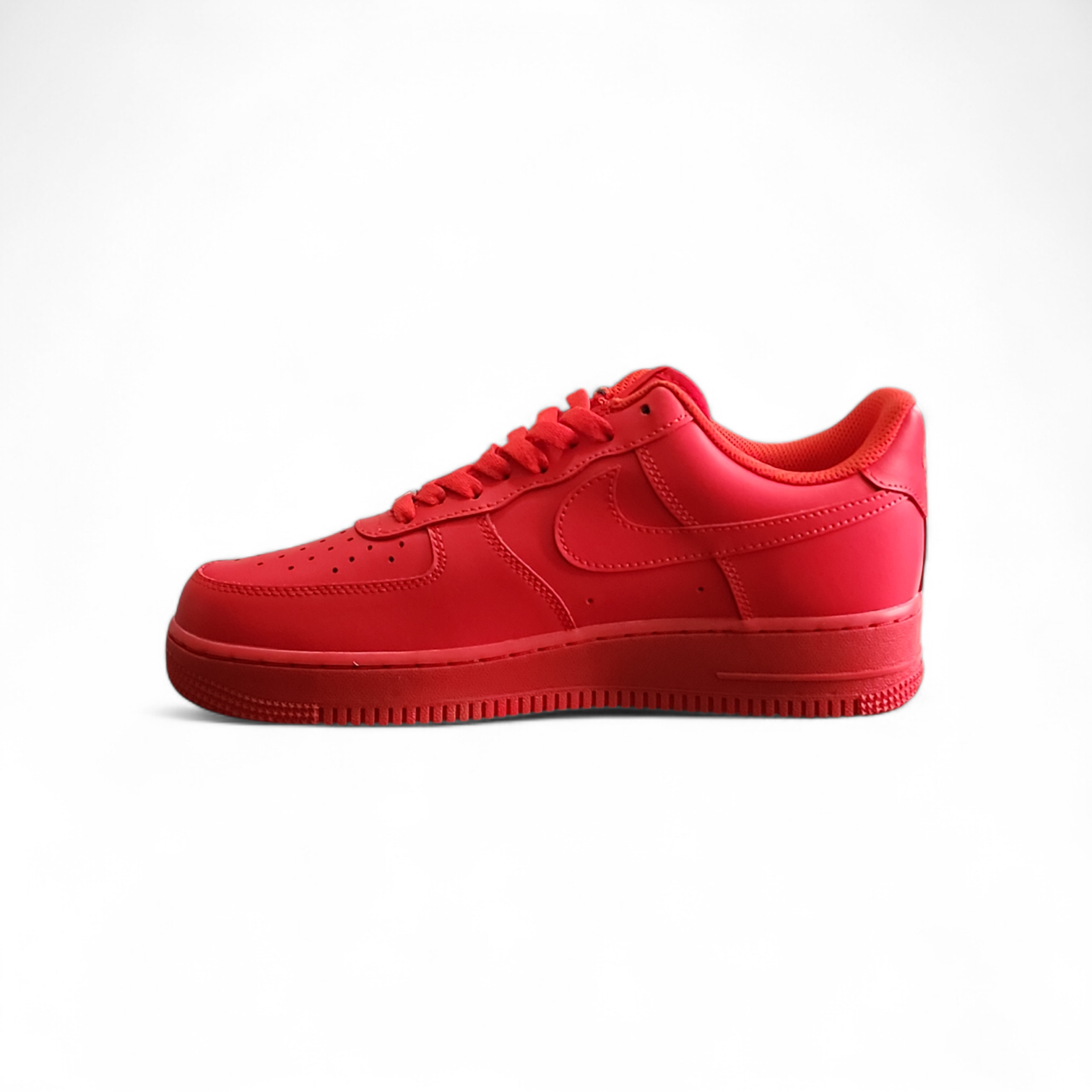Nike Air Force 1 Low Triple Red