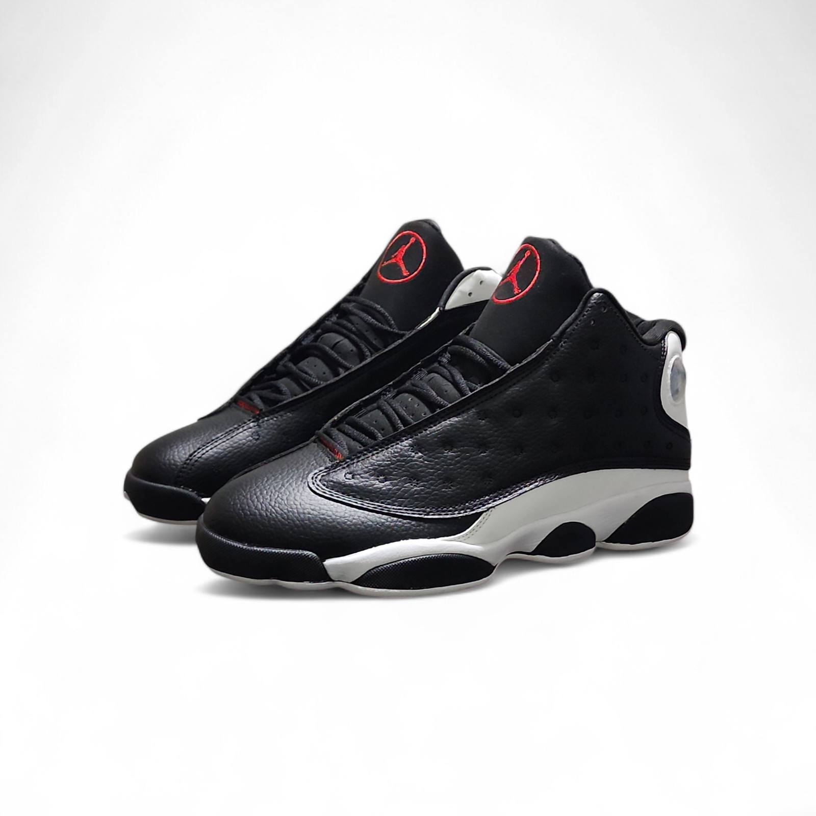 Air Jordan 13 Retro Black / White / Red