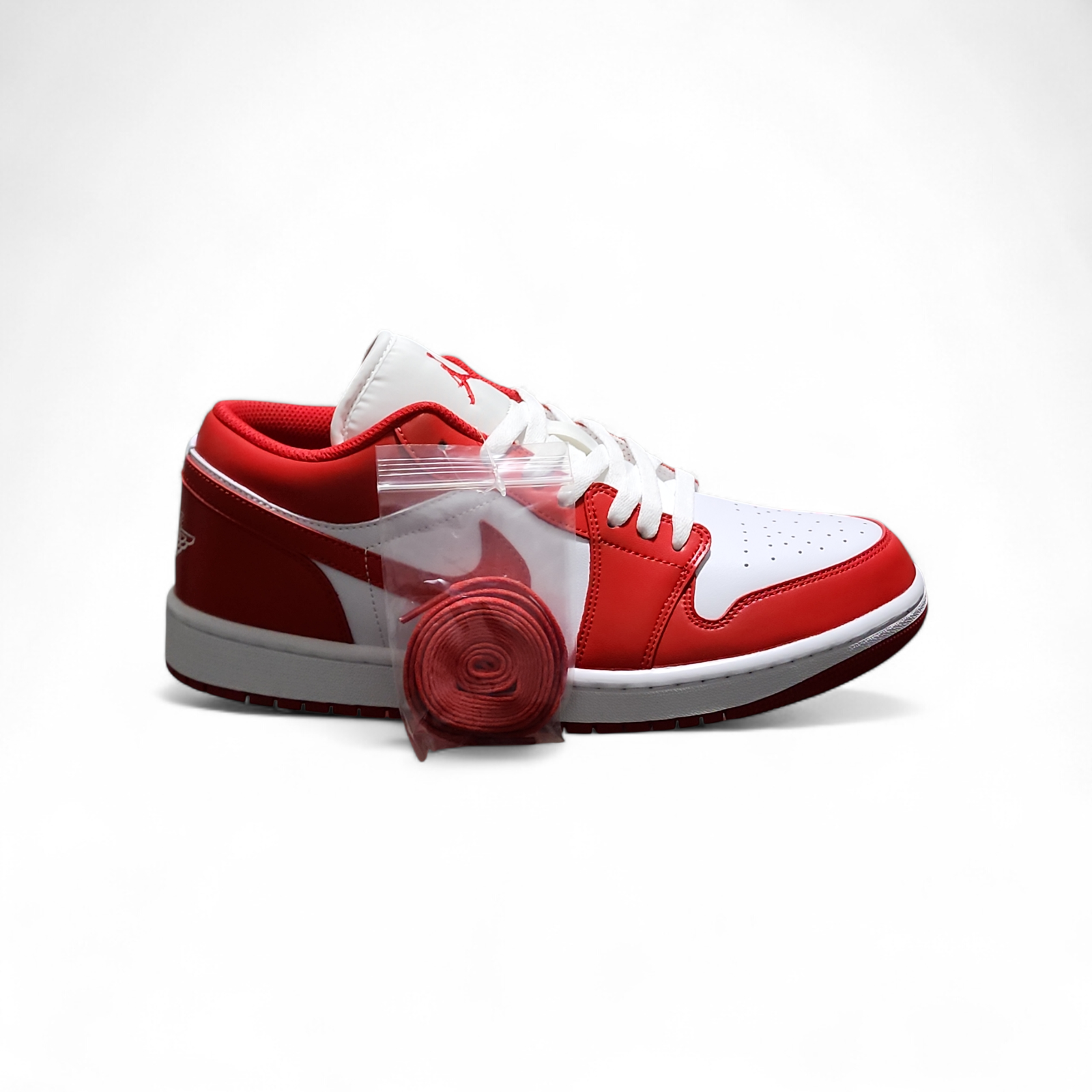 Air Jordan 1 Low Red / White