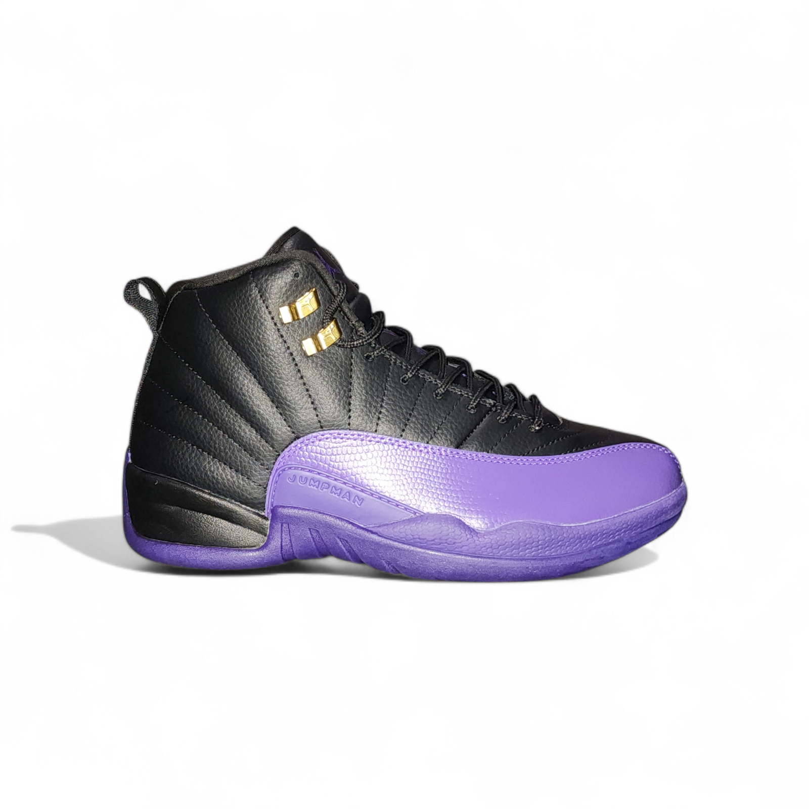 Nike Air Jordan 12 Retro Black / Purple