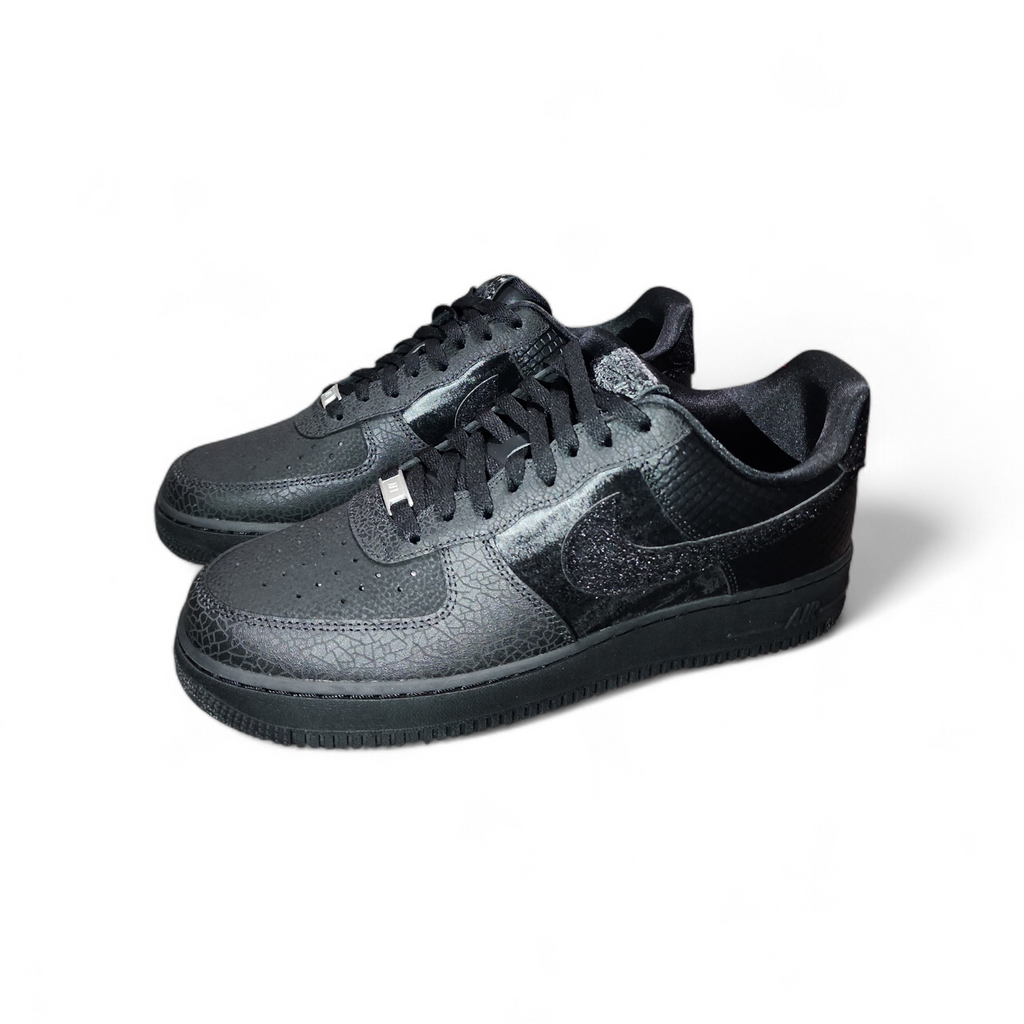 Nike Air Force 1 Low Triple Black Textured